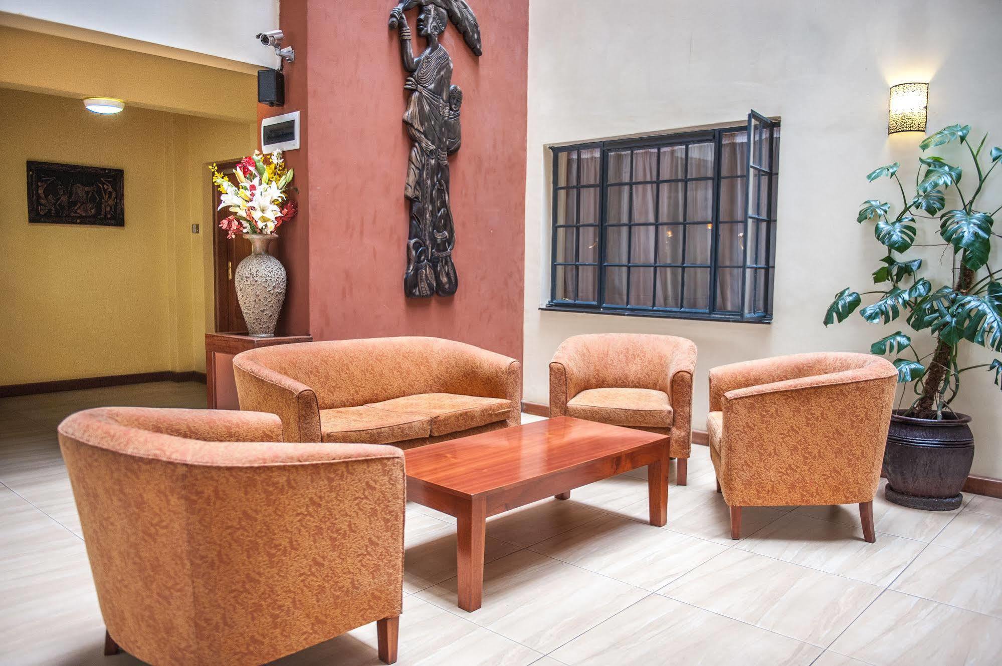 Mvuli Suites Nairobi Ngoại thất bức ảnh