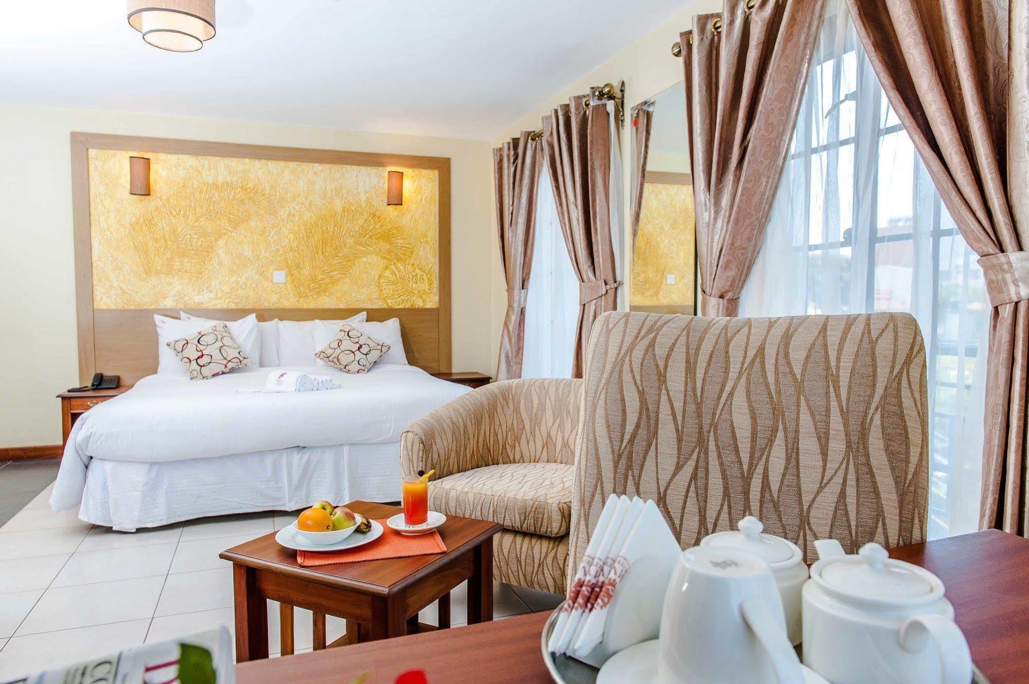 Mvuli Suites Nairobi Ngoại thất bức ảnh